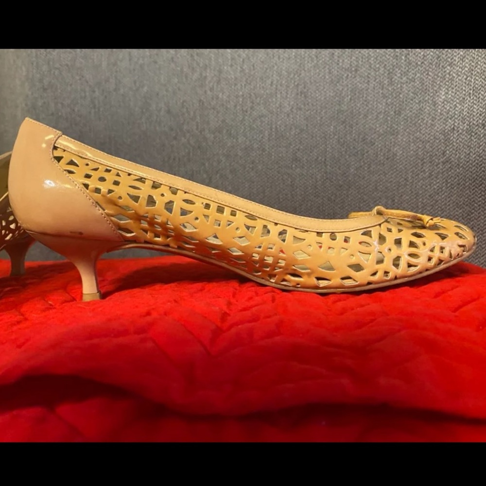 Stuart Weitzman Kitten Heel Neutral Pumps - image 8